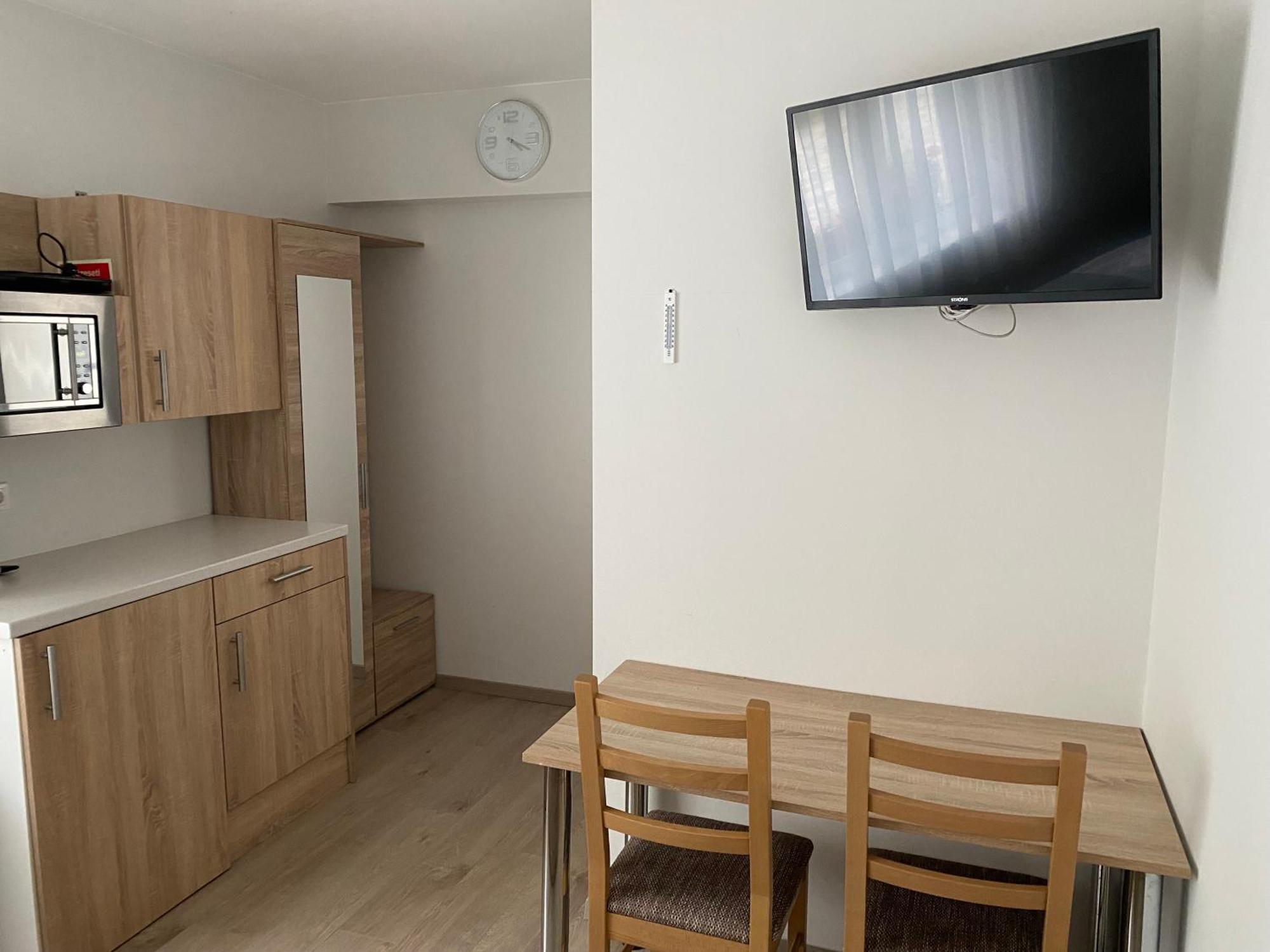 Apartment Csillag Virag Vendeghaz *